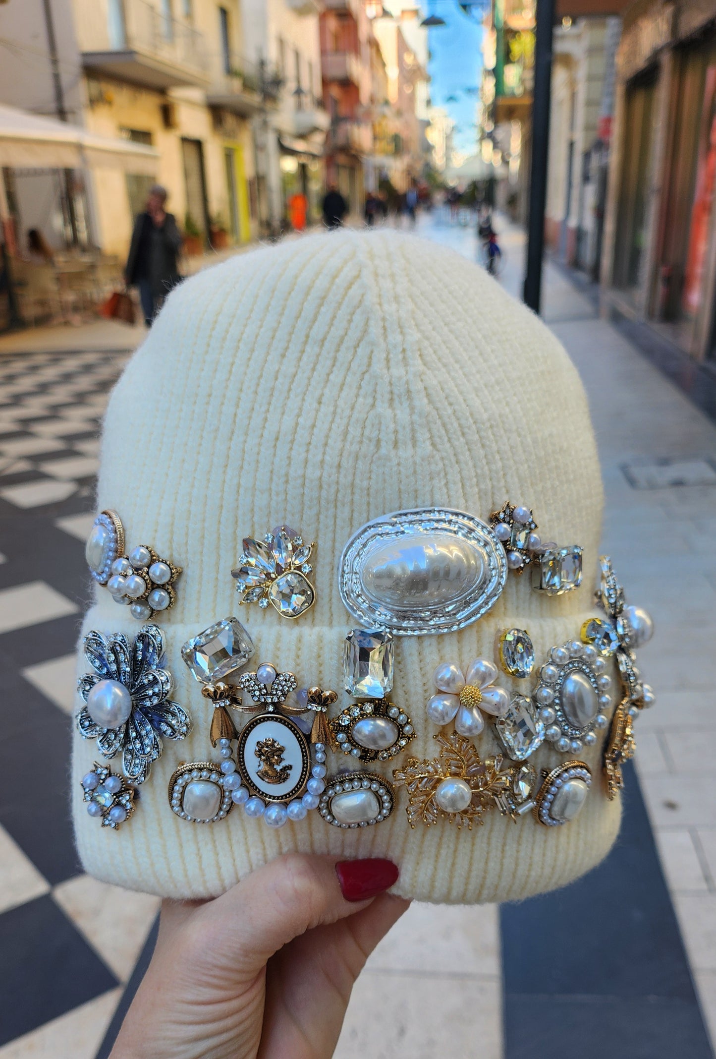 Berretto prezioso PANNA ๐ LIANAS