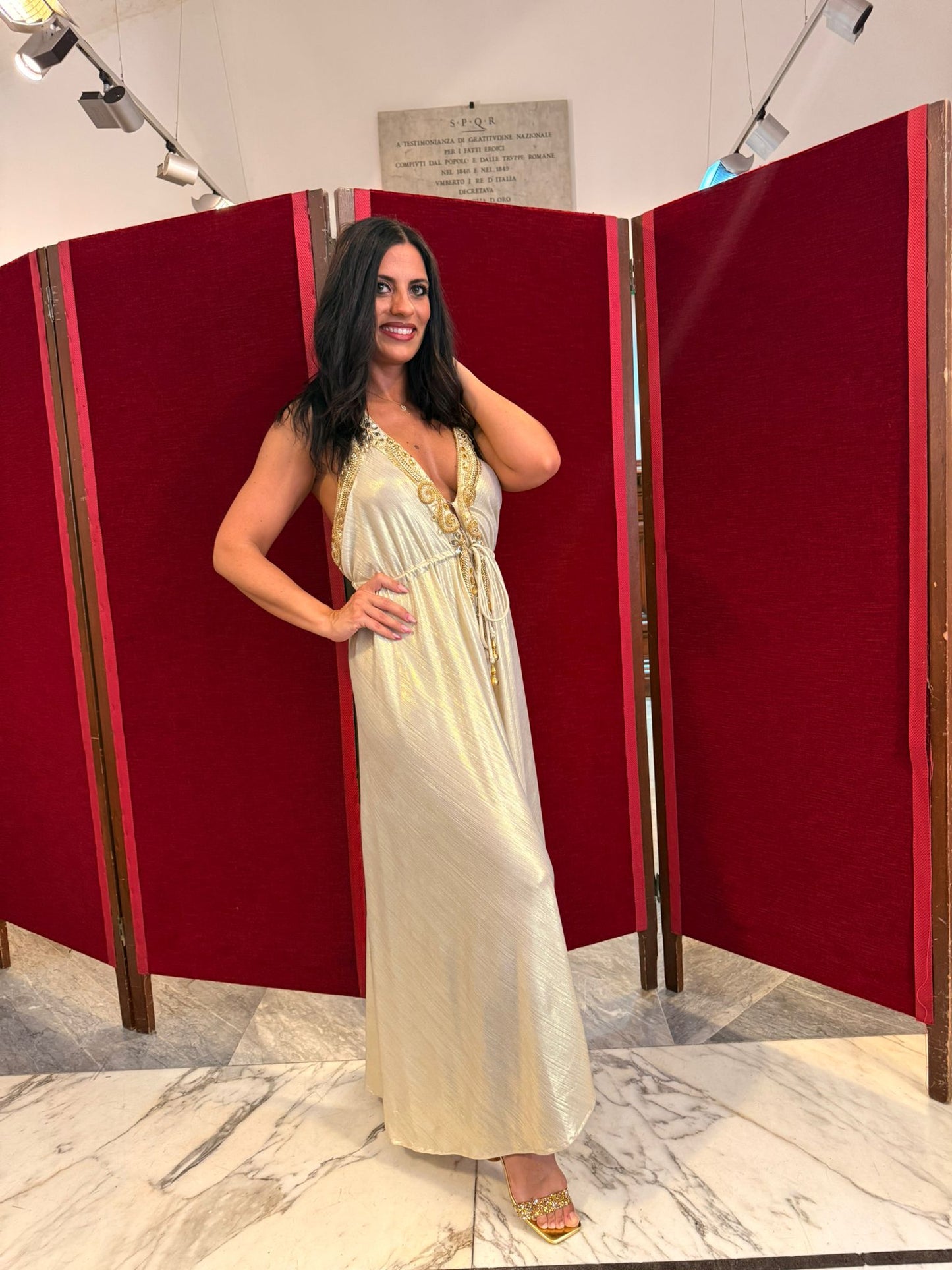 Abito oro metallizzato 🥇BUBY.S