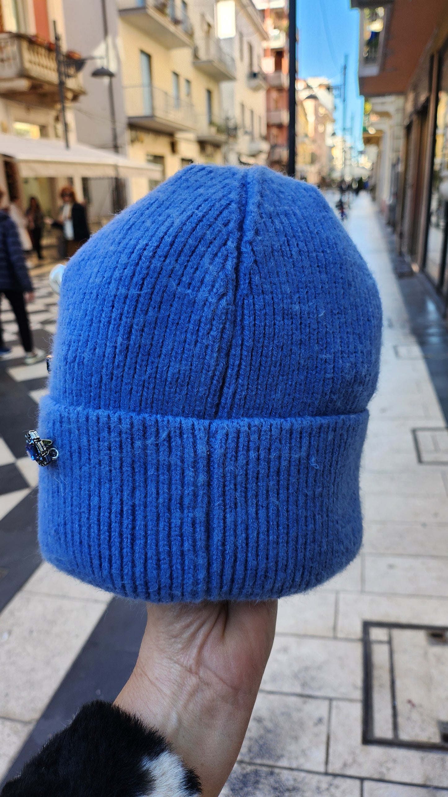 Berretto prezioso celeste 🔵 LIANAS