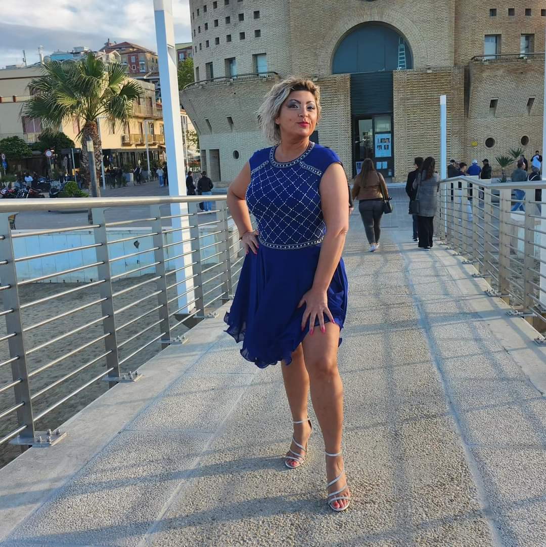 Abito sartoriale blu elettrico con perline - HORO